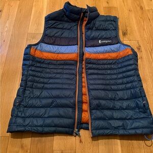 Cotopaxi Women’s Blue and Orange Vest
